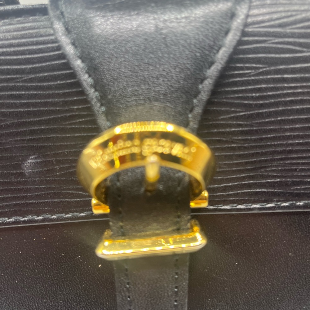 Valentino Garavani Black Leather handbag. Vintage - Picture 3 of 13